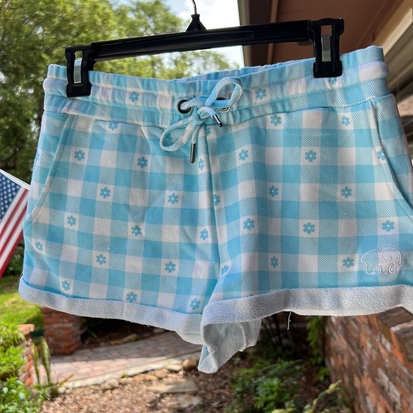 Ivory ella Gingham Printed Shorts, 2 front pockets, rolled bottom, drawstring - Picture 1 of 10